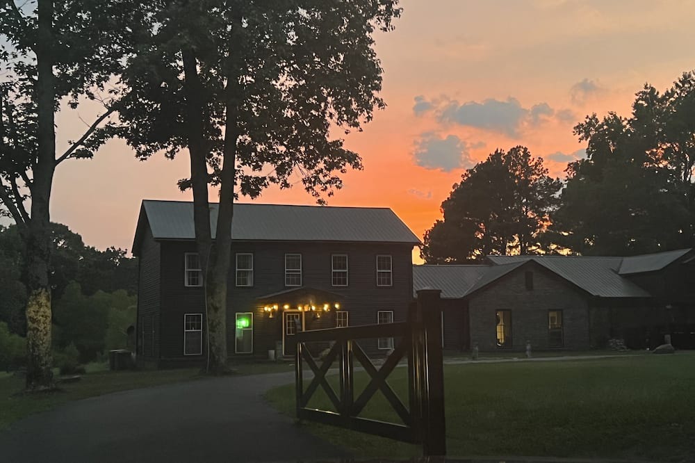 Photo of Outdoor in Lakes of Forest Hill