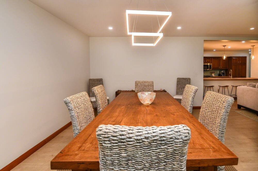 Photo of Bedroom in Lagoon Heights