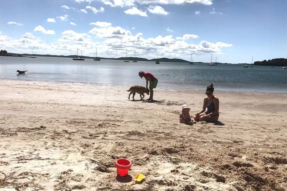 Photo of Others in Tanilba Bay
