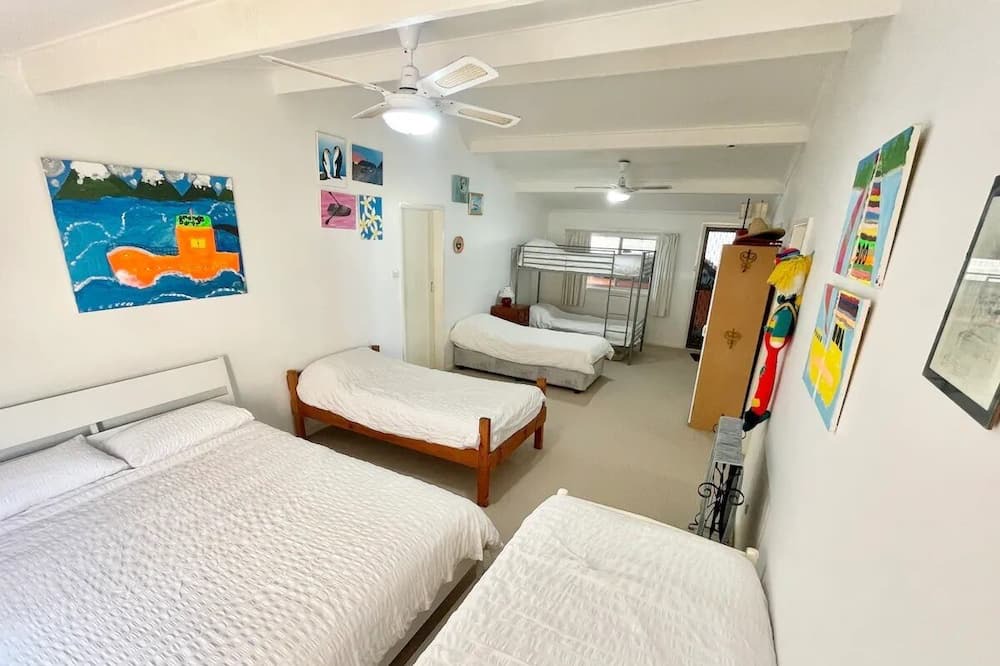 Photo of Bedroom in Tanilba Bay