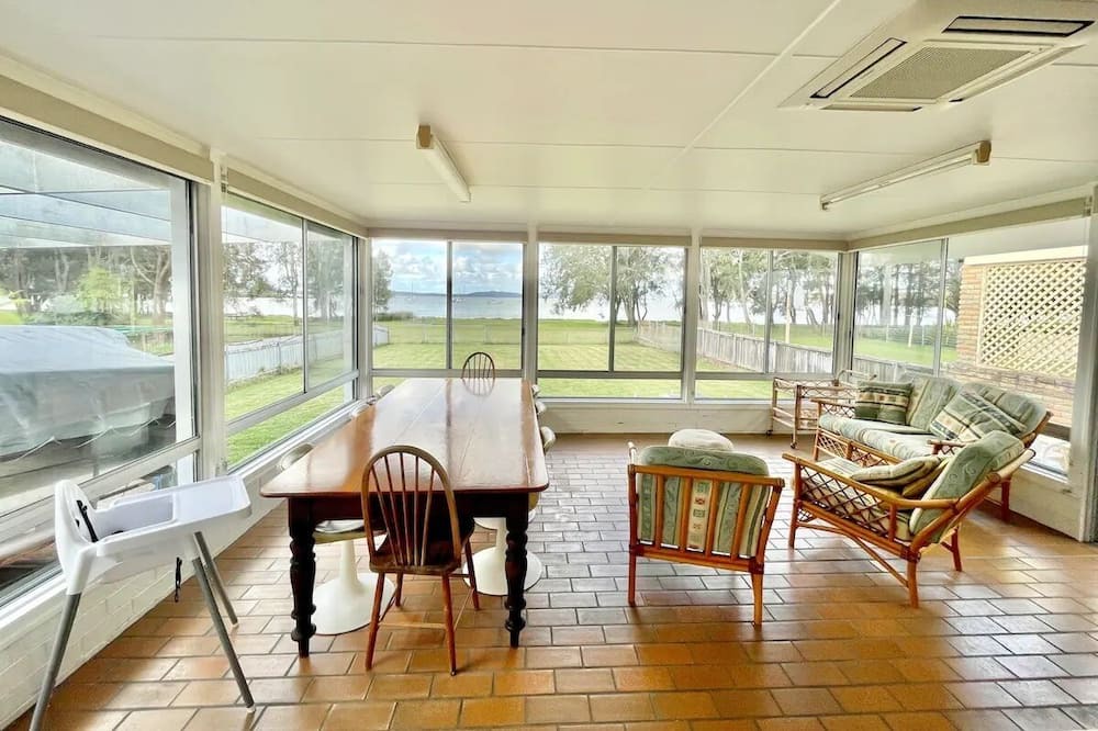 Photo of Others in Tanilba Bay