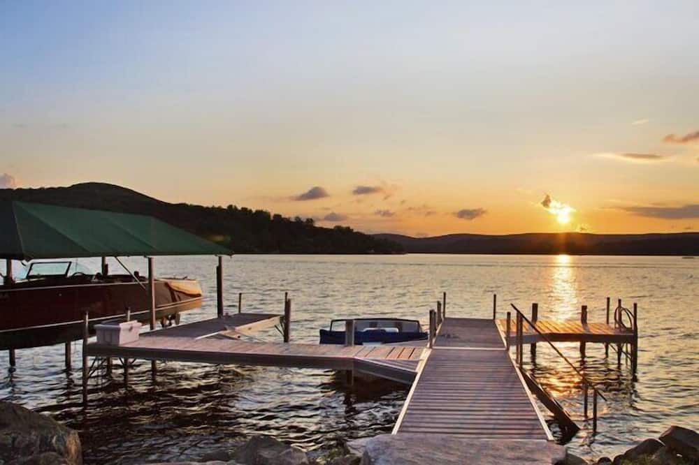 Photo of Others in New Preston