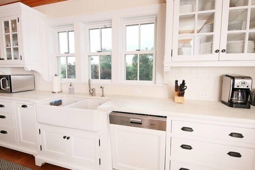 Photo of Kitchen in New Preston