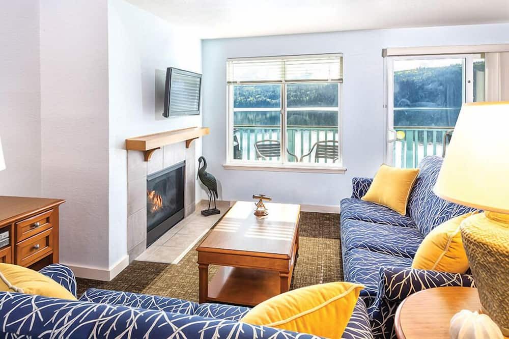 Photo of Livingroom in Adelma Beach