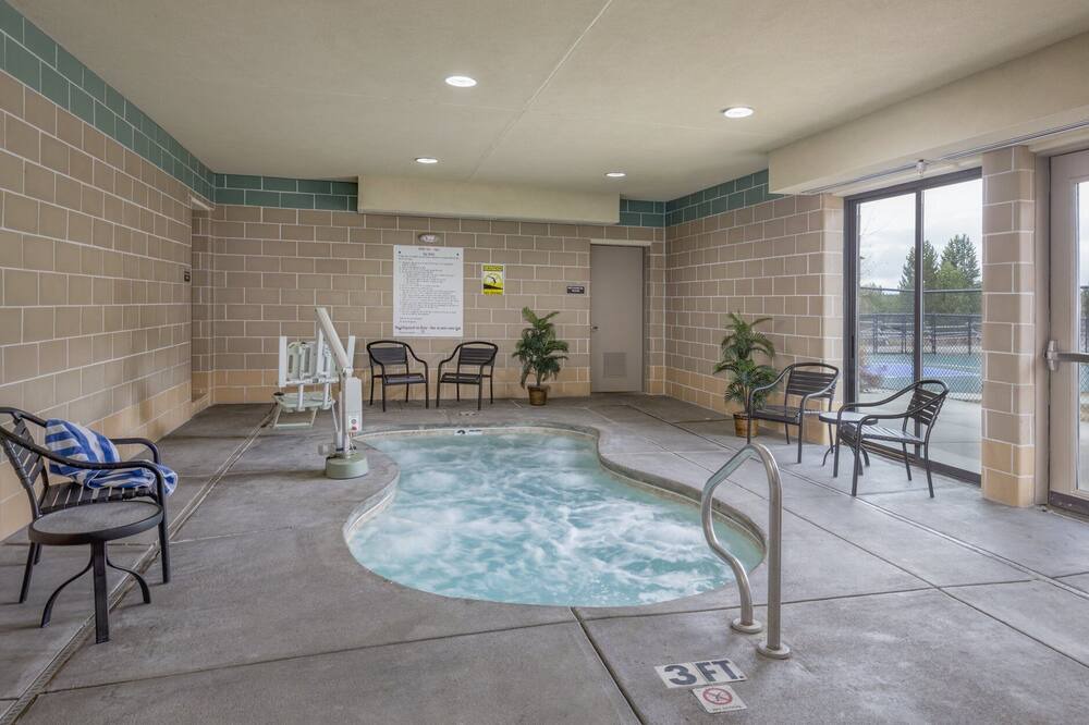 Photo of Bathroom in West Yellowstone