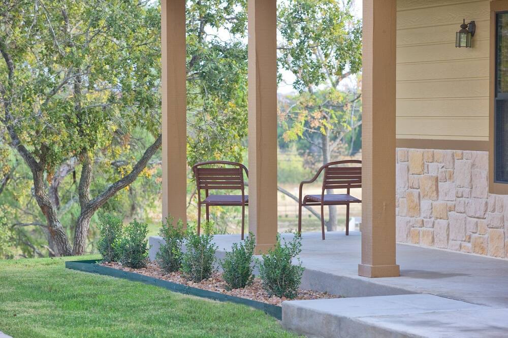 Photo of Outdoor in Gruene