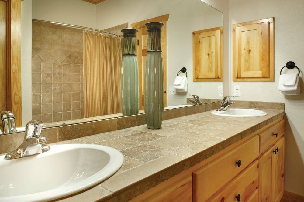 Photo of Bathroom in Gruene