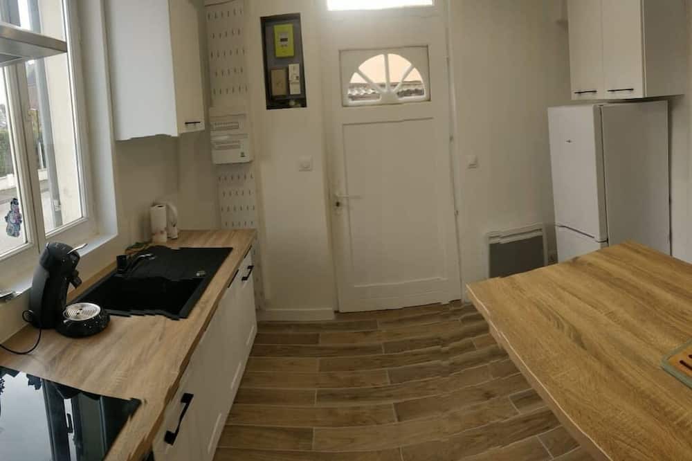 Photo of Kitchen in Saint-Etienne-du-Rouvray