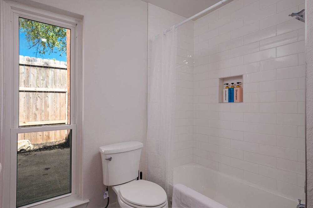 Photo of Bathroom in Round Rock West