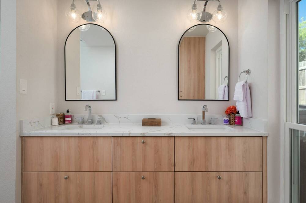 Photo of Bathroom in Round Rock West