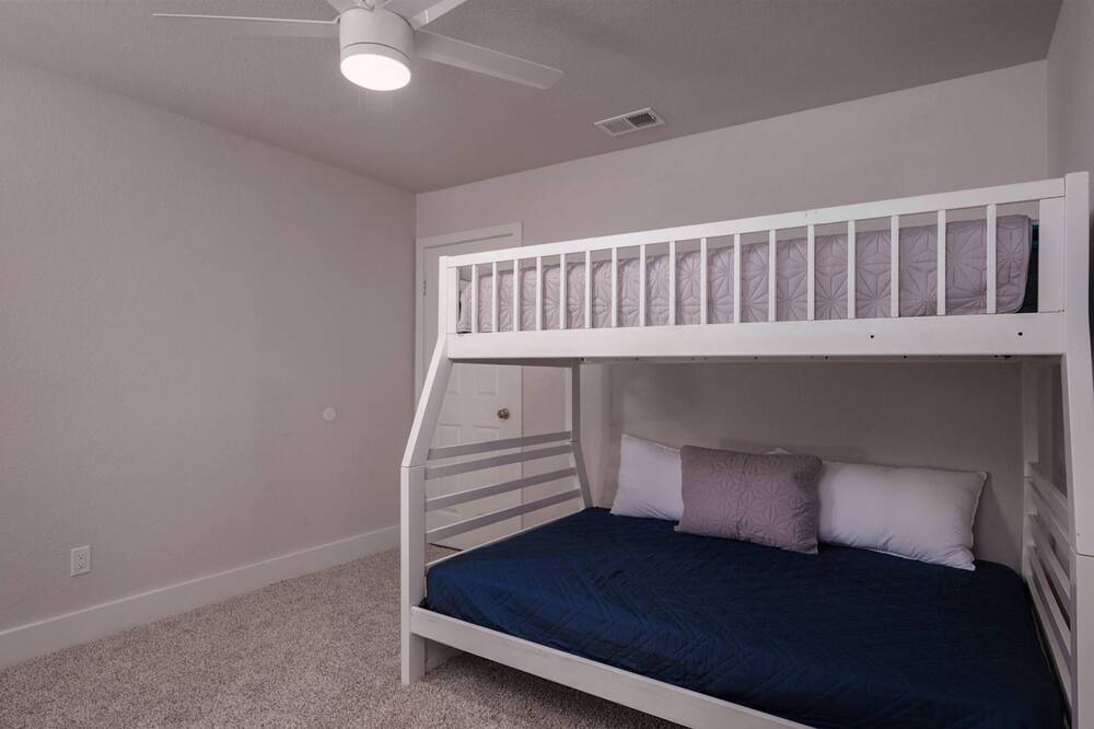 Photo of Others in Round Rock West