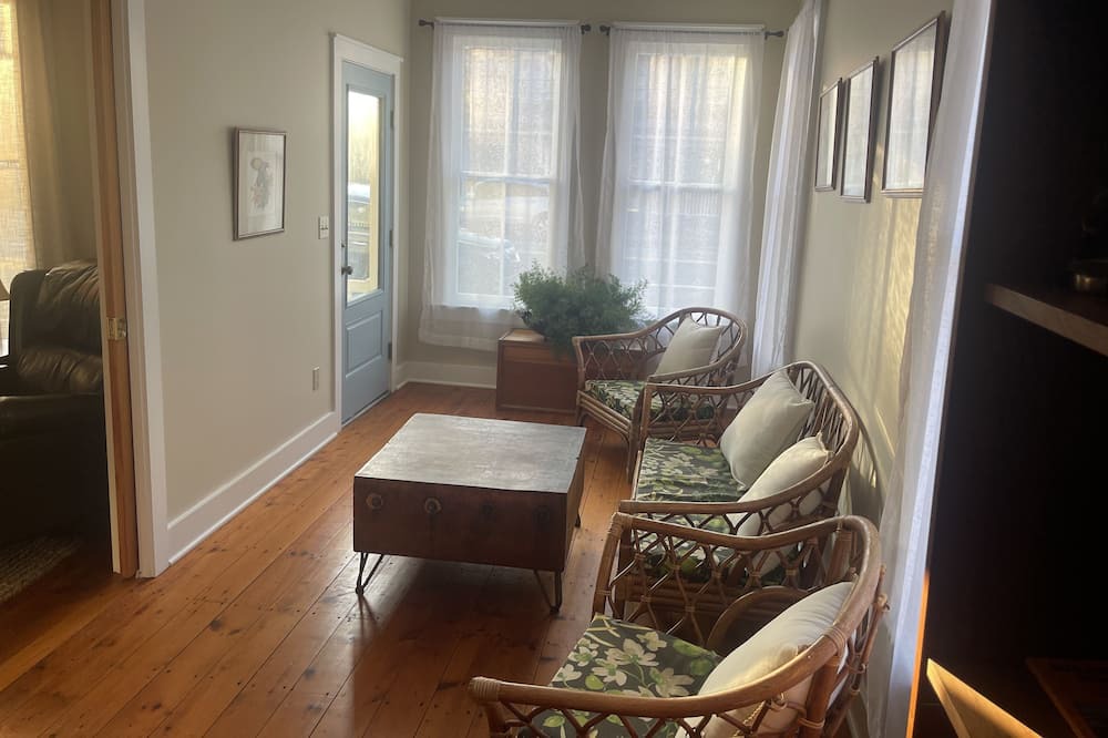 Photo of Livingroom in Sugar Loaf