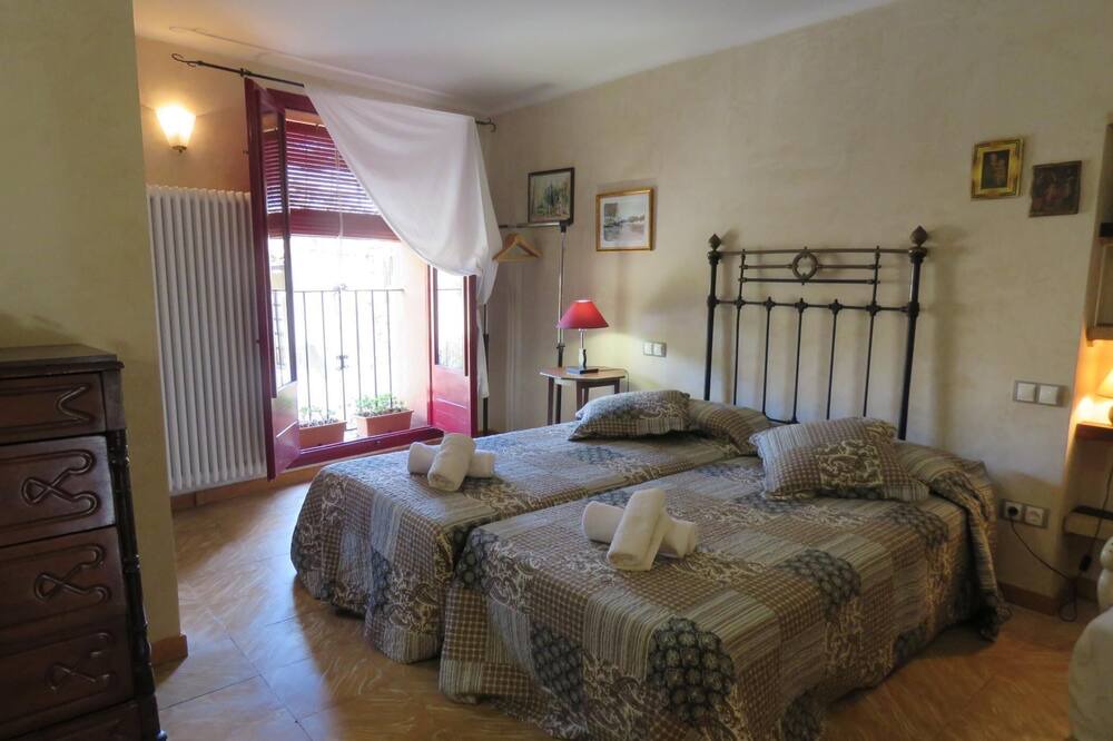 Photo of Bedroom in Orriols