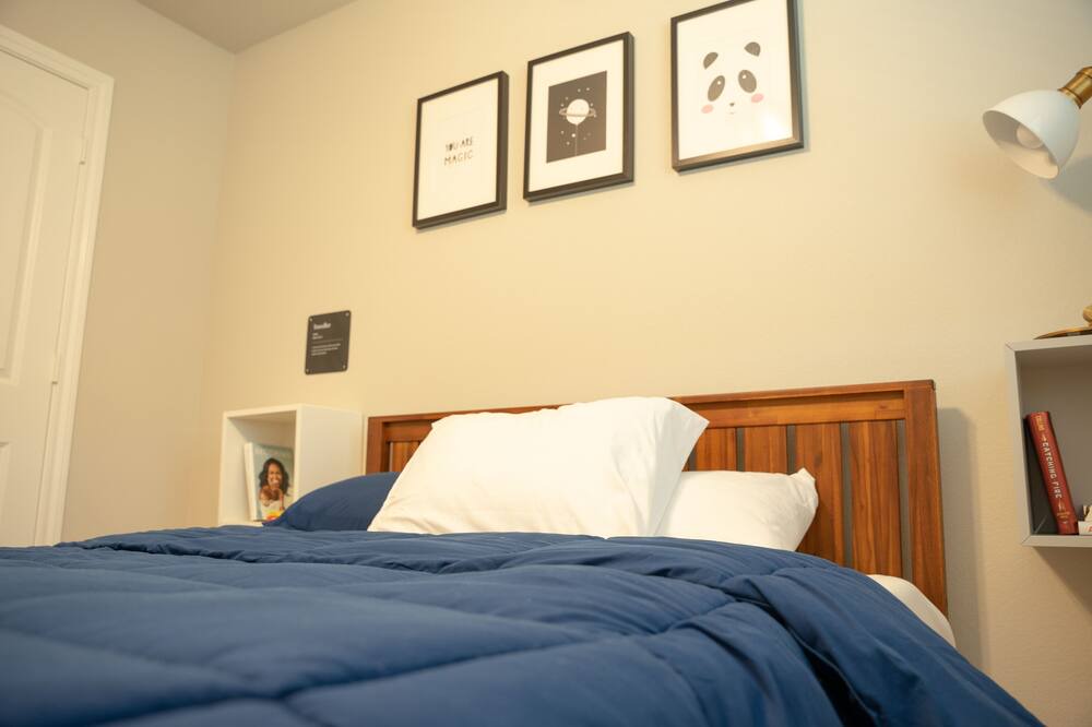 Photo of Bedroom in Mesquite