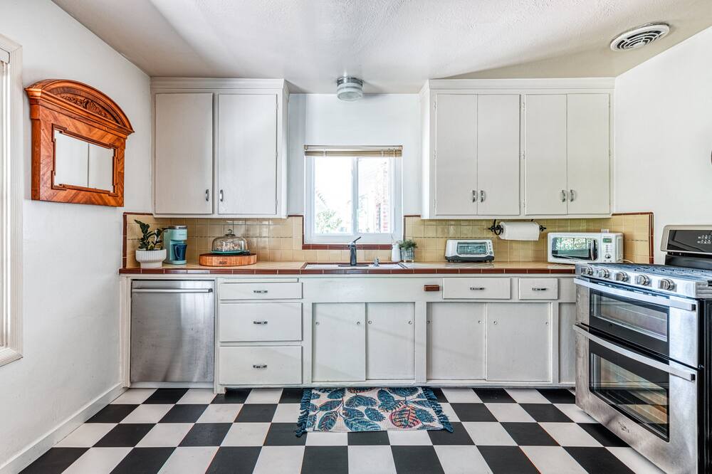 Photo of Kitchen in West Sacramento