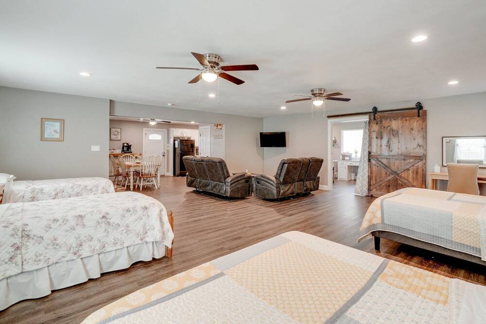 Photo of Bedroom in Era