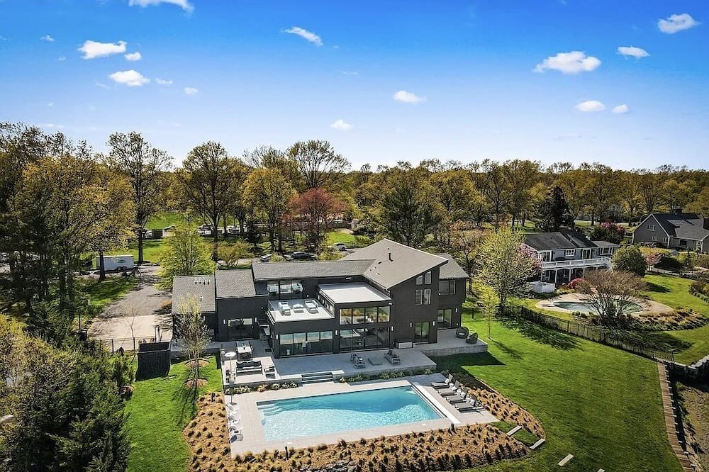 Photo of Others in Rumson