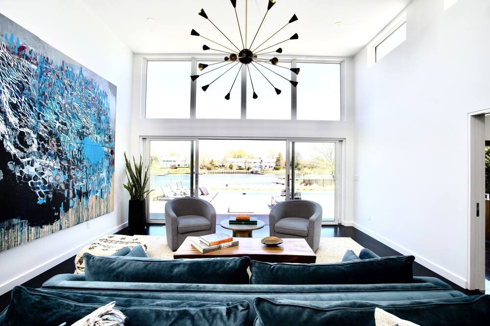 Photo of Livingroom in Rumson