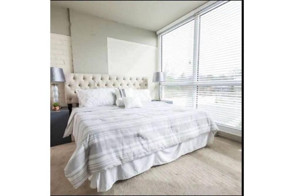 Photo of Bedroom in Avondale