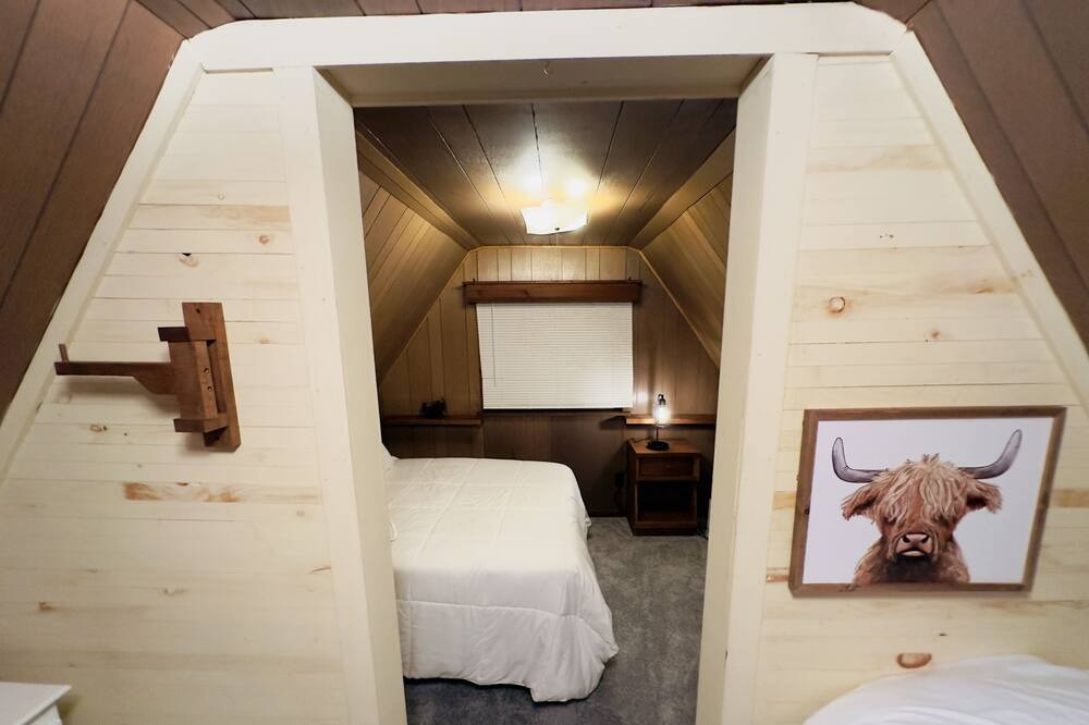 Photo of Bedroom in Hillsville