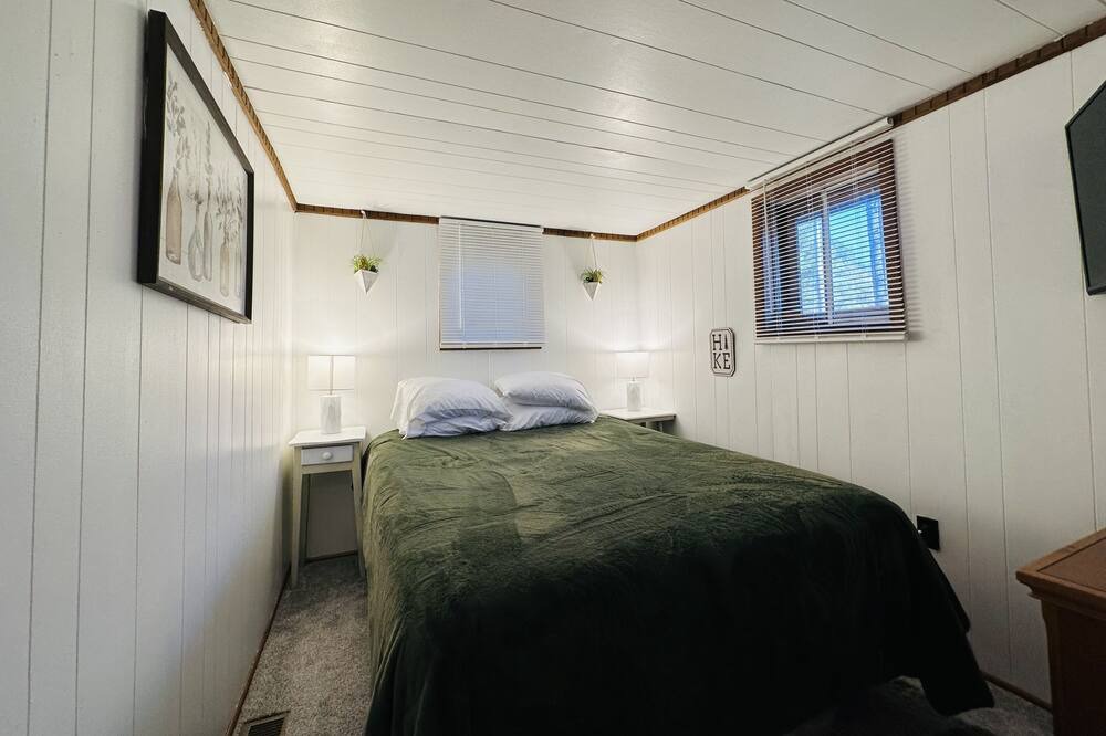 Photo of Bedroom in Hillsville