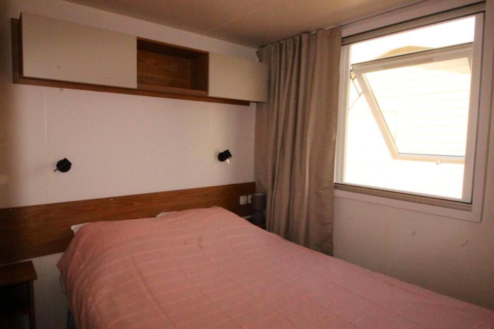 Photo of Bedroom in La Cote Radieuse