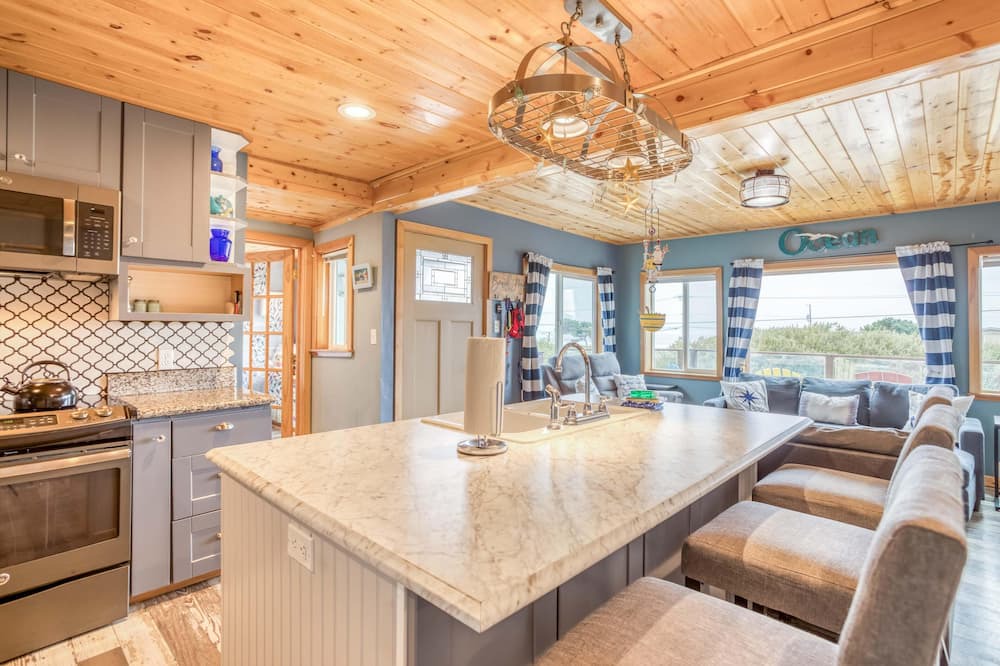 Photo of Kitchen in Waldport