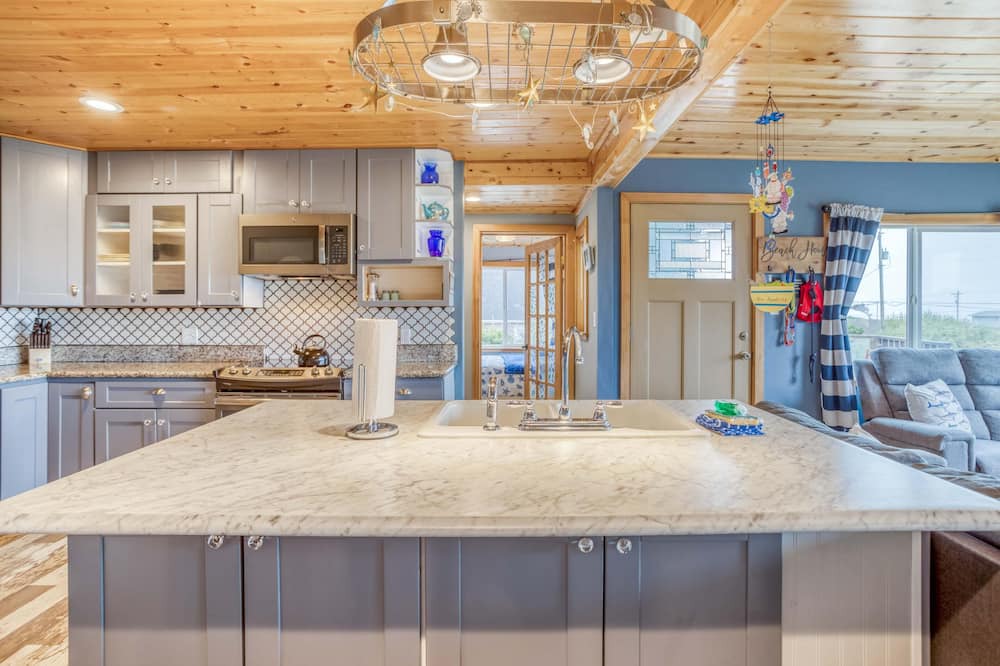 Photo of Kitchen in Waldport