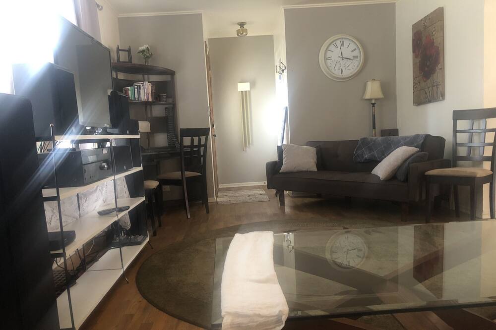 Photo of Livingroom in Terrace Heights