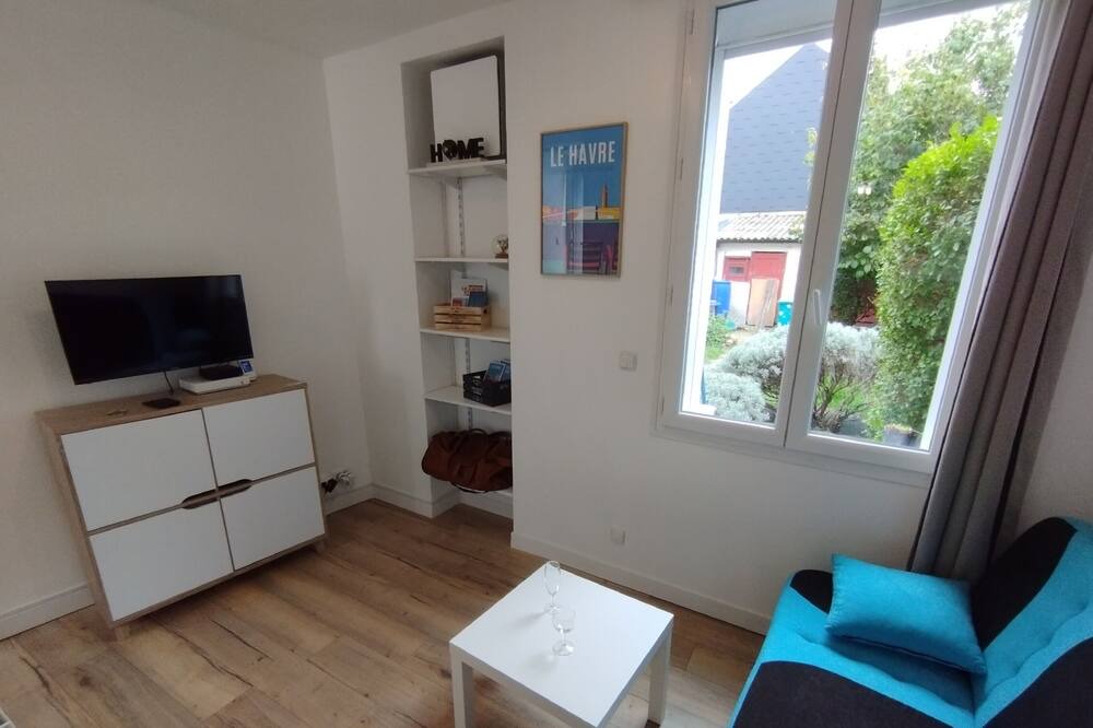 Photo of Livingroom in Saint-Martin-du-Littoral