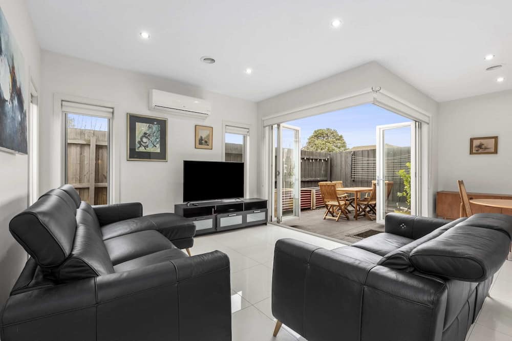 Photo of Others in North Shore