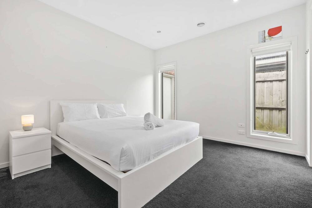 Photo of Others in North Shore