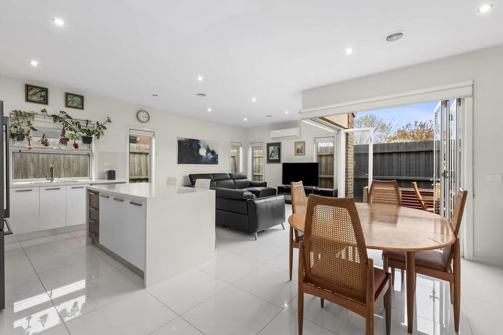 Photo of Others in North Shore