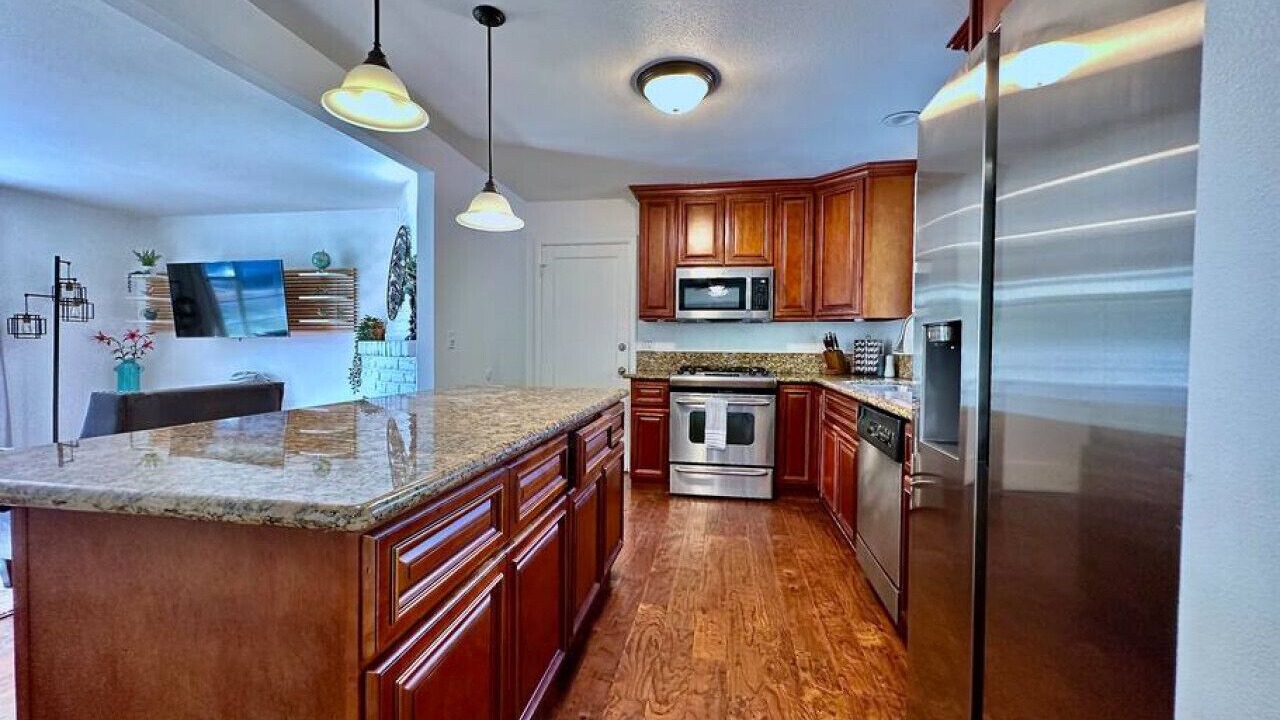Photo of Kitchen in Arden Park Vista