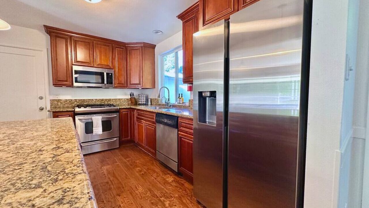 Photo of Kitchen in Arden Park Vista
