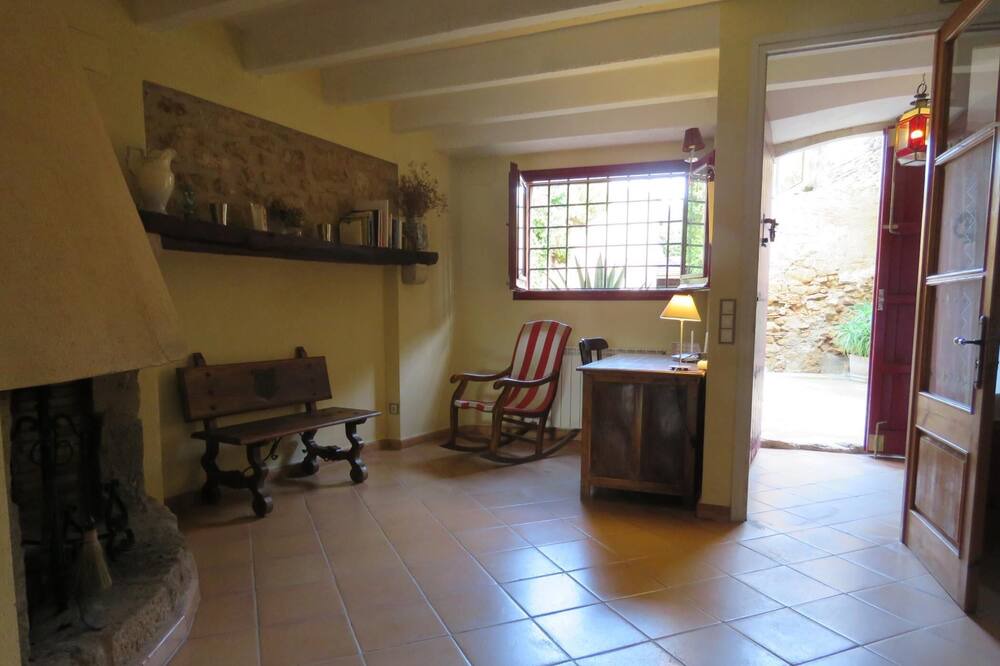 Photo of Livingroom in Orriols