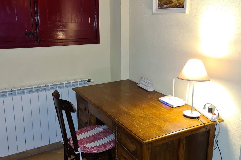 Photo of Bedroom in Orriols