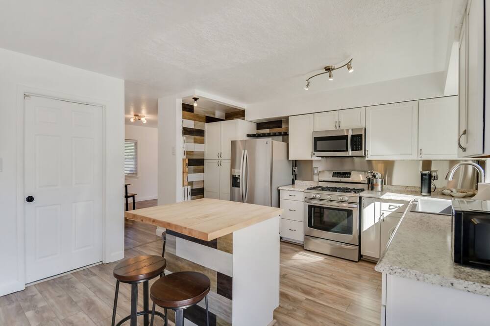 Photo of Kitchen in Northeast Heights