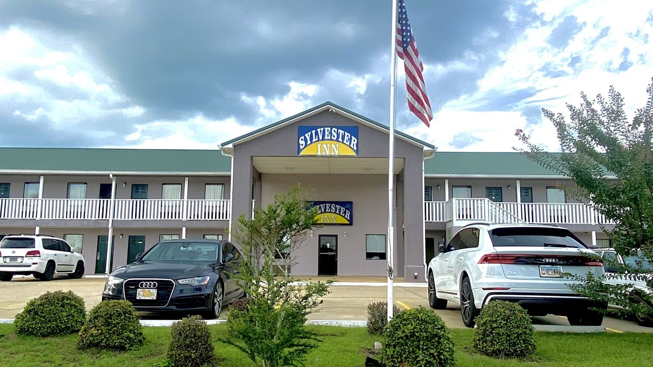 Photo of Outdoor in Sylvester