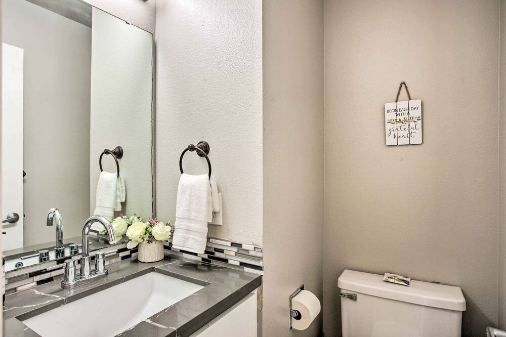 Photo of Bathroom in University Place