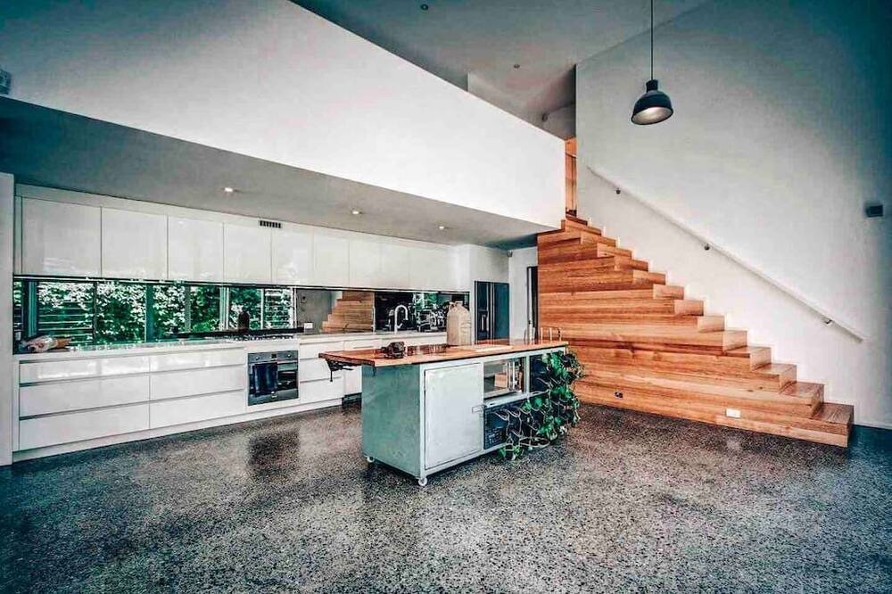 Photo of Others in Bowden