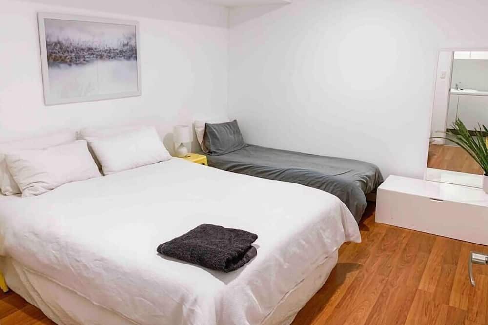 Photo of Others in Bowden