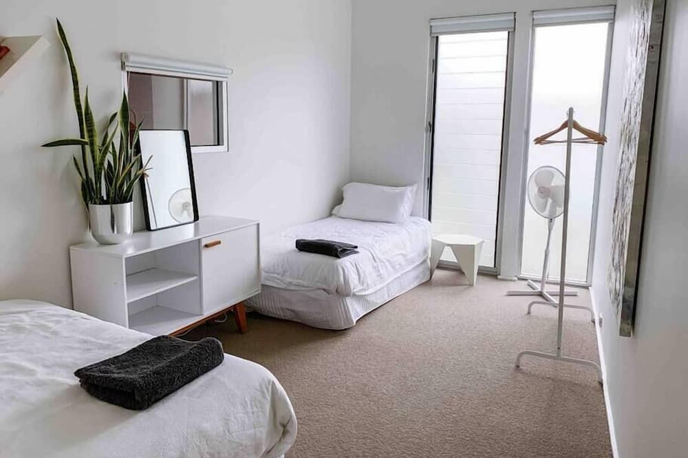 Photo of Others in Bowden