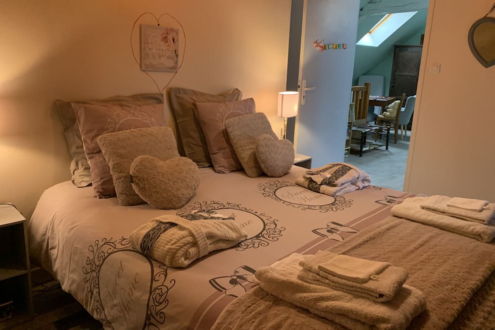 Photo of Bedroom in Orbigny