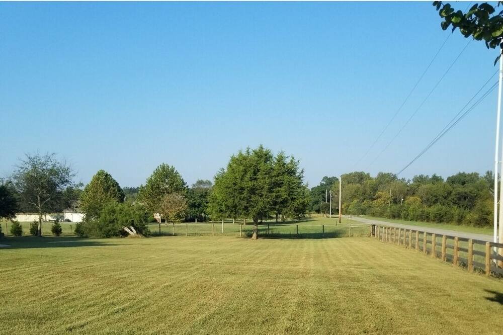 Photo of Others in Hazel Green