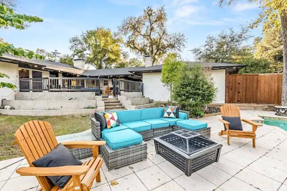 Photo of Patio Balcony in North Dallas