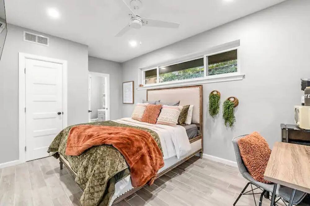Photo of Bedroom in North Dallas