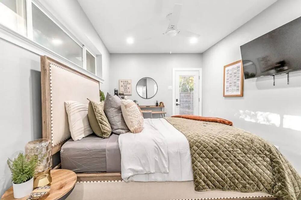 Photo of Bedroom in North Dallas
