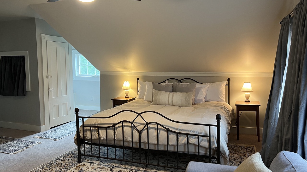Photo of Bedroom in Strafford