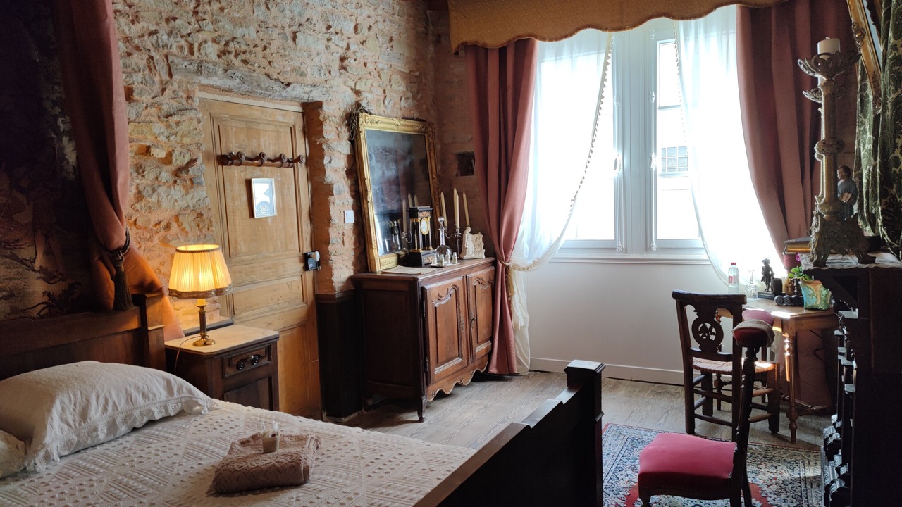 Photo of Bathroom in Mirepoix
